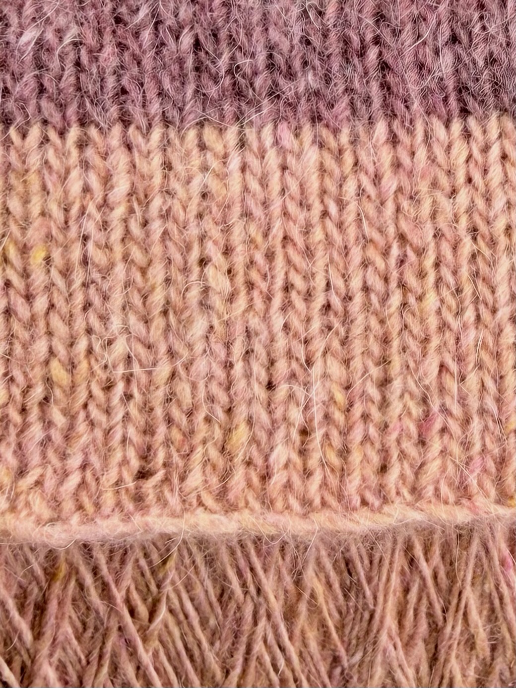 Hasegawa Art. HKA 4601 820 m / 100 g – Garn Seide Kaschmir Kid Mohair col. Pfirsich Melangè foto 3